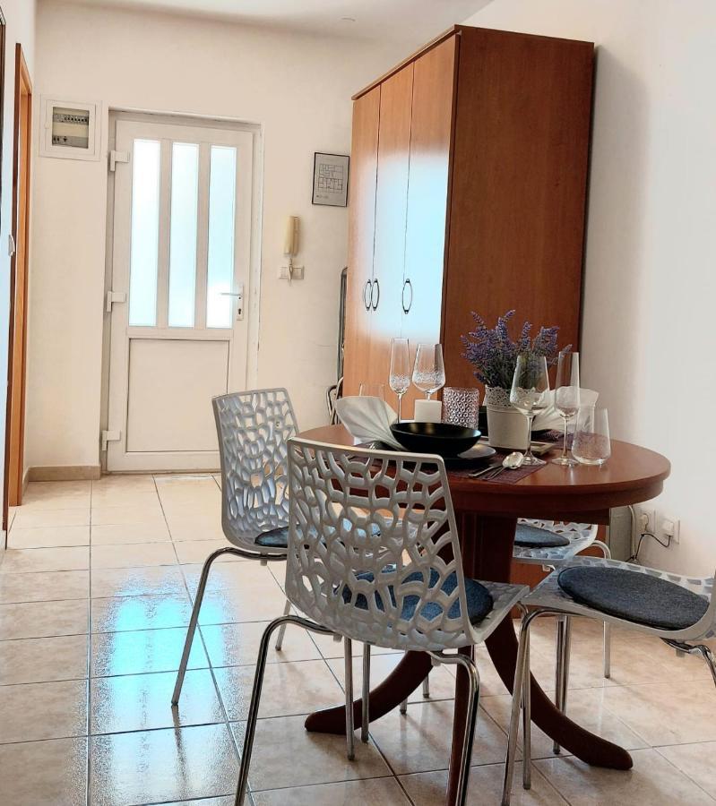 Apartment Villa Businci Τρογκίρ Εξωτερικό φωτογραφία